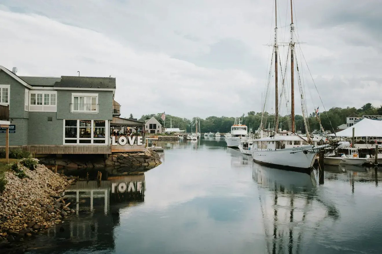 Photo by Trent Erwin - Kennebunkport, Maine. on Unsplash
