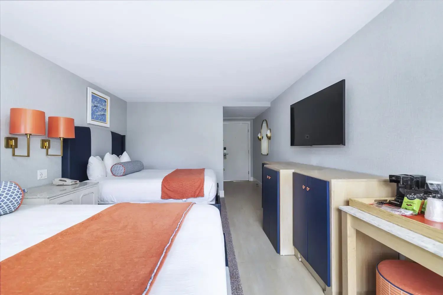 Atrium 2 Queens  No Ocean view 3