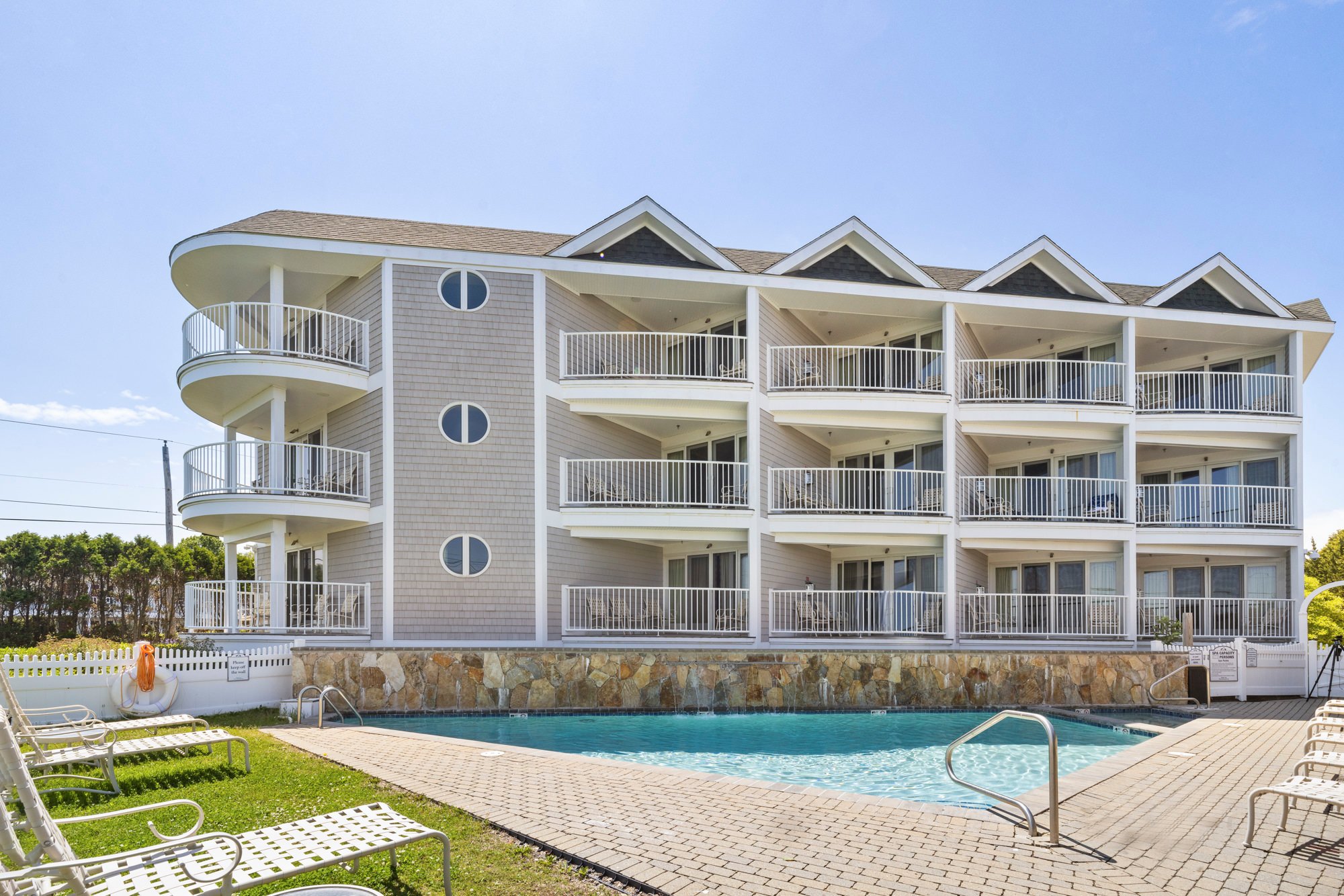 Ocean Suites Building Exterior