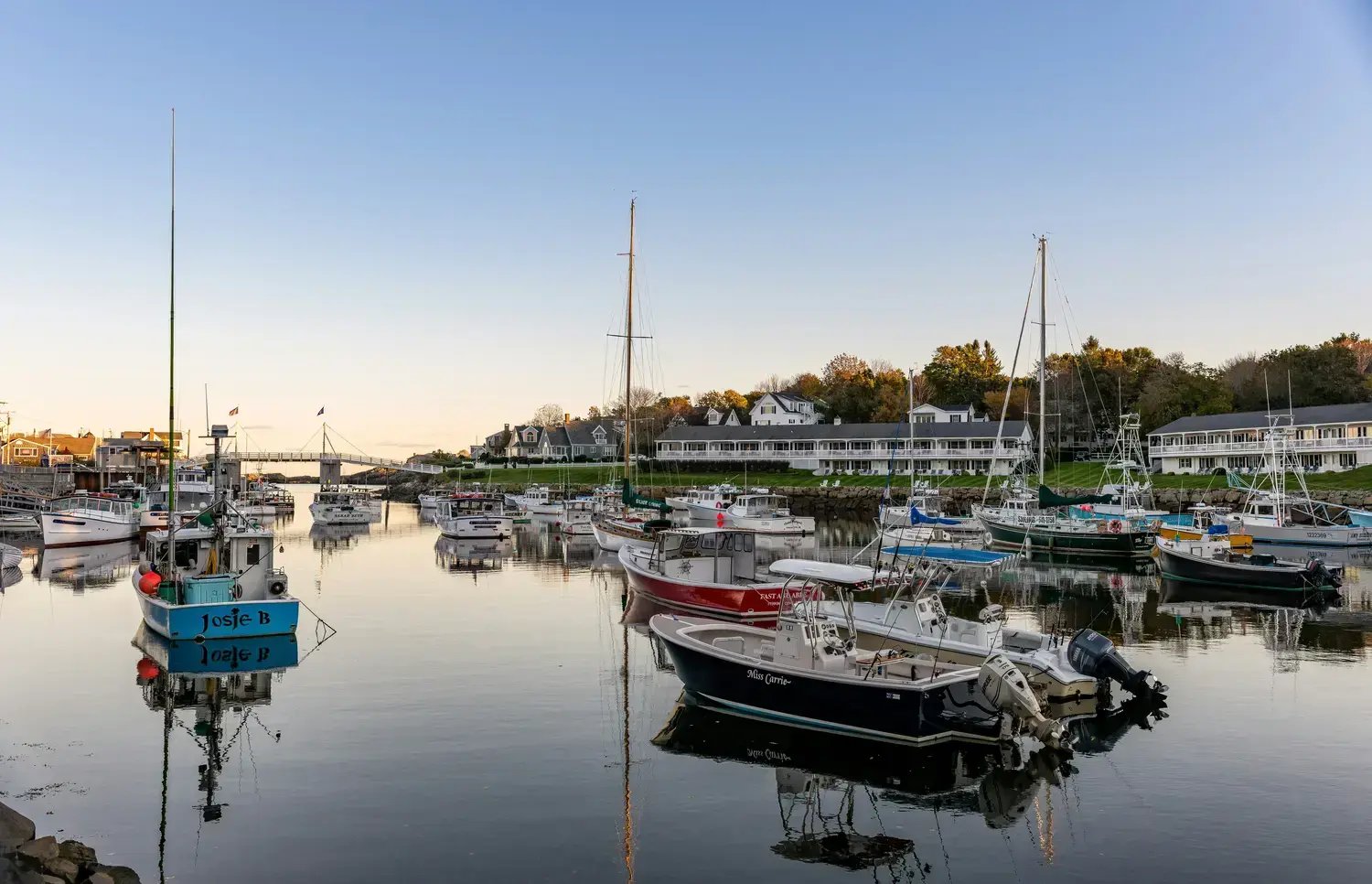 Photo by Stephen Walker on Unsplash -Perkins Cove