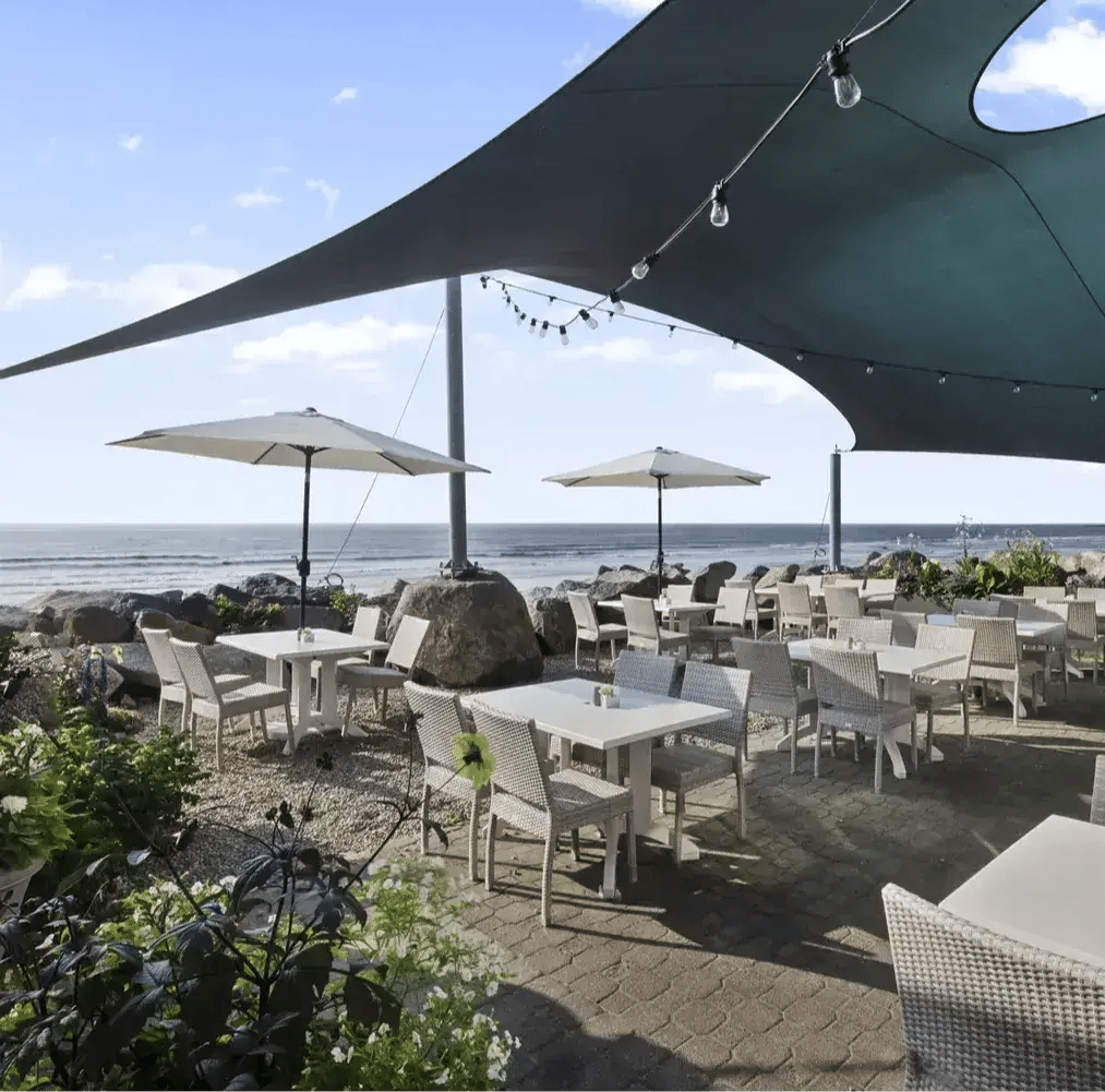 Sun and Surf Restaurant York Maine Long Sands Beach © Heidi Kirn Photography 1X4A3020-1